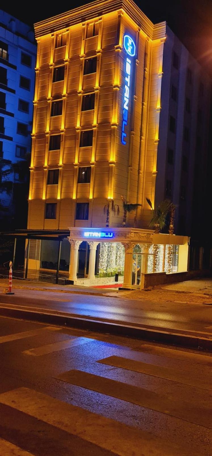 Istanblu Hotel Atasehir Estambul Exterior foto
